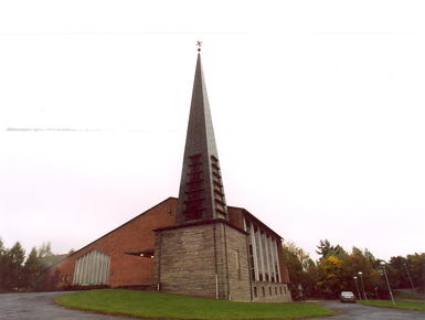Tonsen kirke 2003
