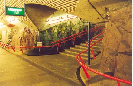 Romsås t-bane 2001-4