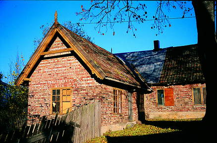 tveten gård, hønehuset, 2004